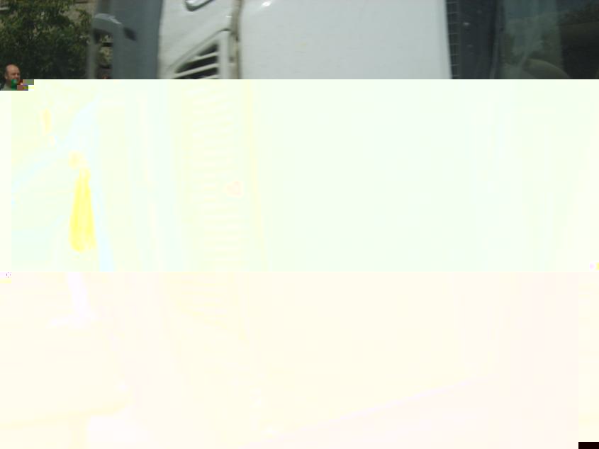 S8309948.JPG