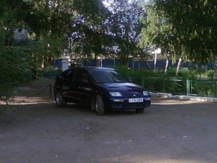 Mazda 323 J Ba.jpg