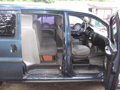 n_hyundai_h-200_3-id2035.jpg