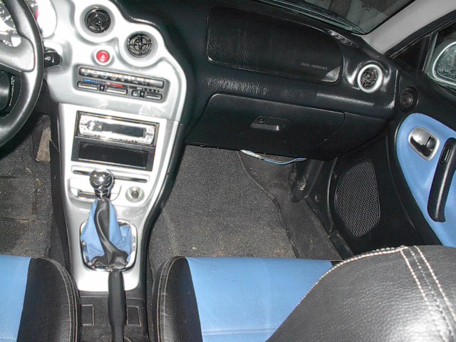 kyrolis-mazda5.jpg