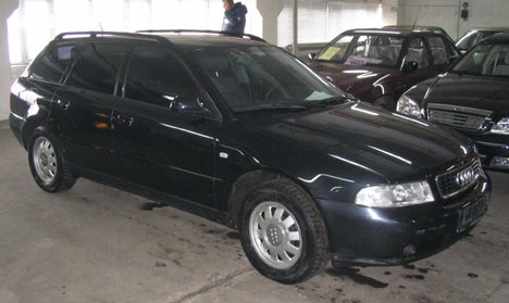 A4-2000-1.JPG