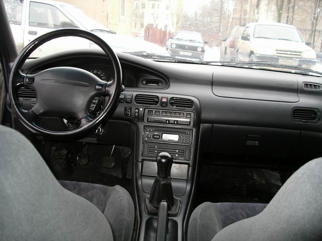 mazda5.jpg